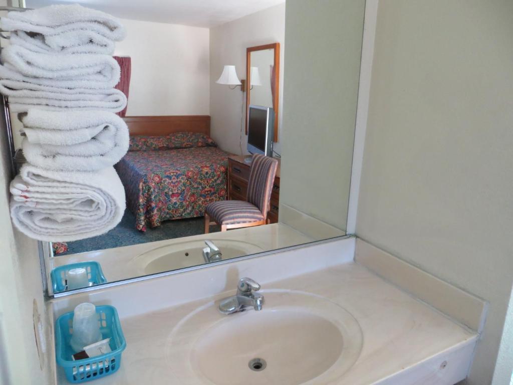 Bristol Motel 롱비치 객실 사진